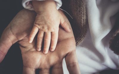 Baja por paternidad 2020: novedades y características